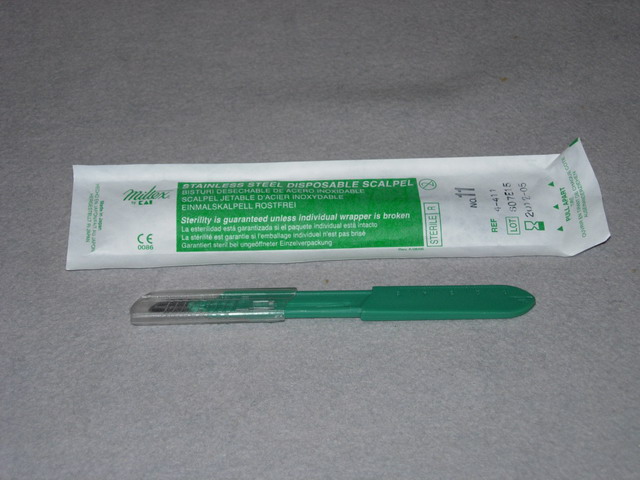 Disposable (Miltex) Scalpel #11 blade