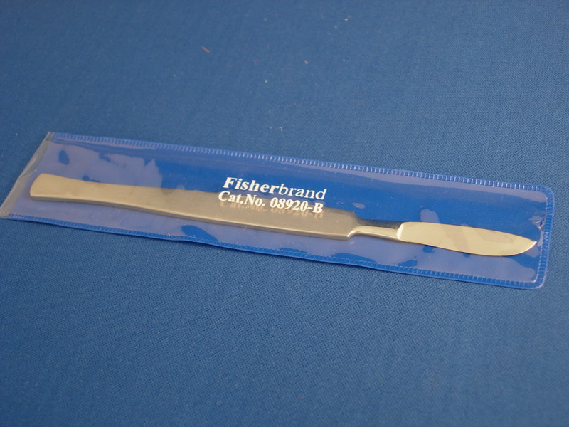 Metal Scalpel w/Black handle