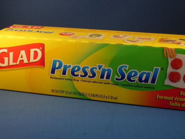 Press n Seal Sealing Wrap, 140 ft.