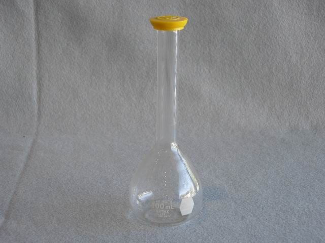 KIMAX Brand Volumetric Flasks, Snap Cap - 100 mL