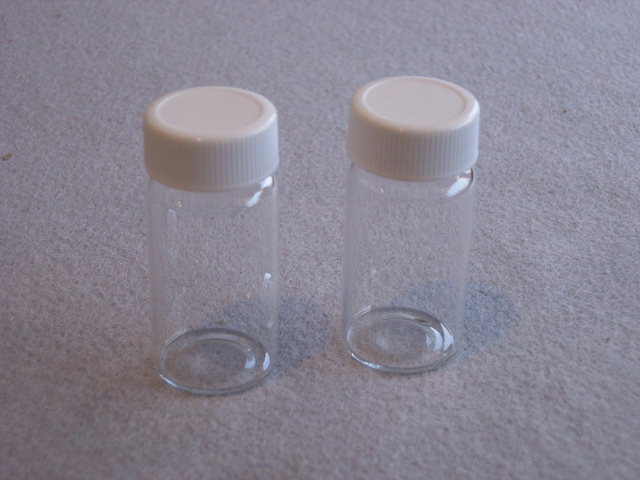 Scintillation Vials, 20 ml. Borosilicate Glass, with Screw Cap